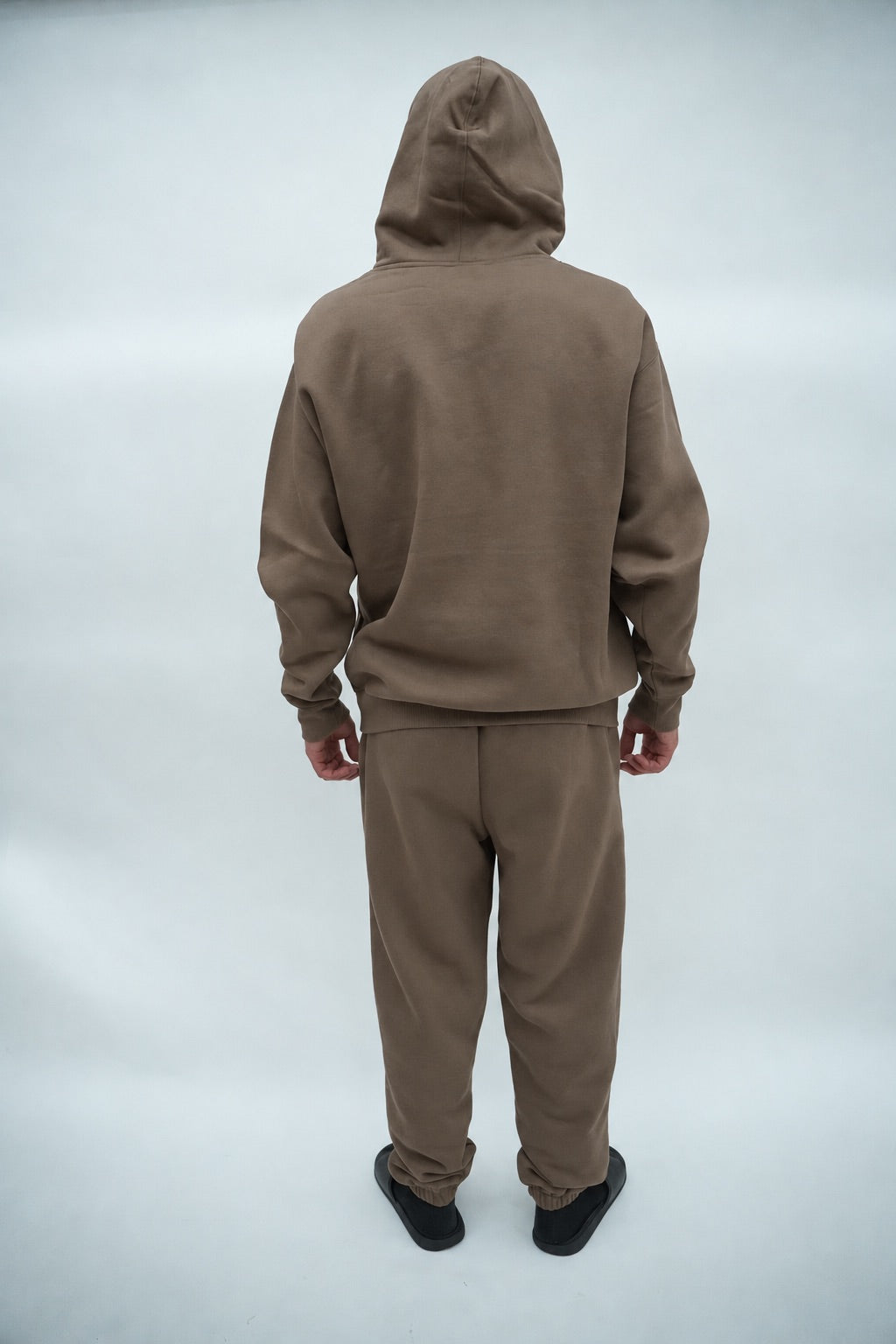HEAVYWEIGHT SWEATSUITS