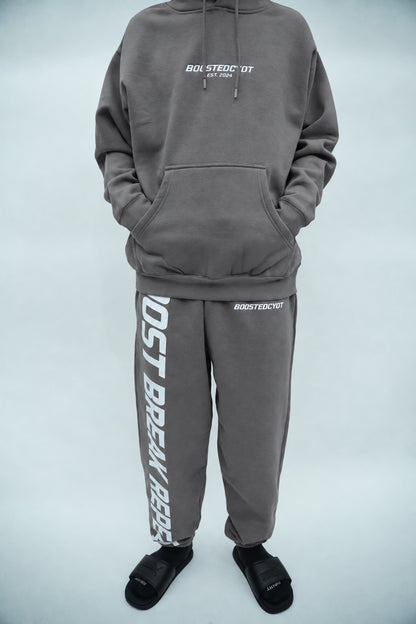 HEAVYWEIGHT SWEATSUITS