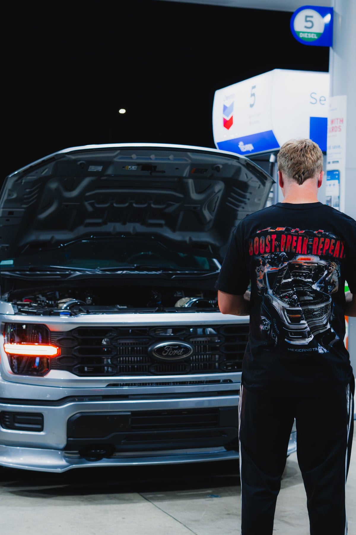BOOST.BREAK.REPEAT HEAVYWEIGHT TEE