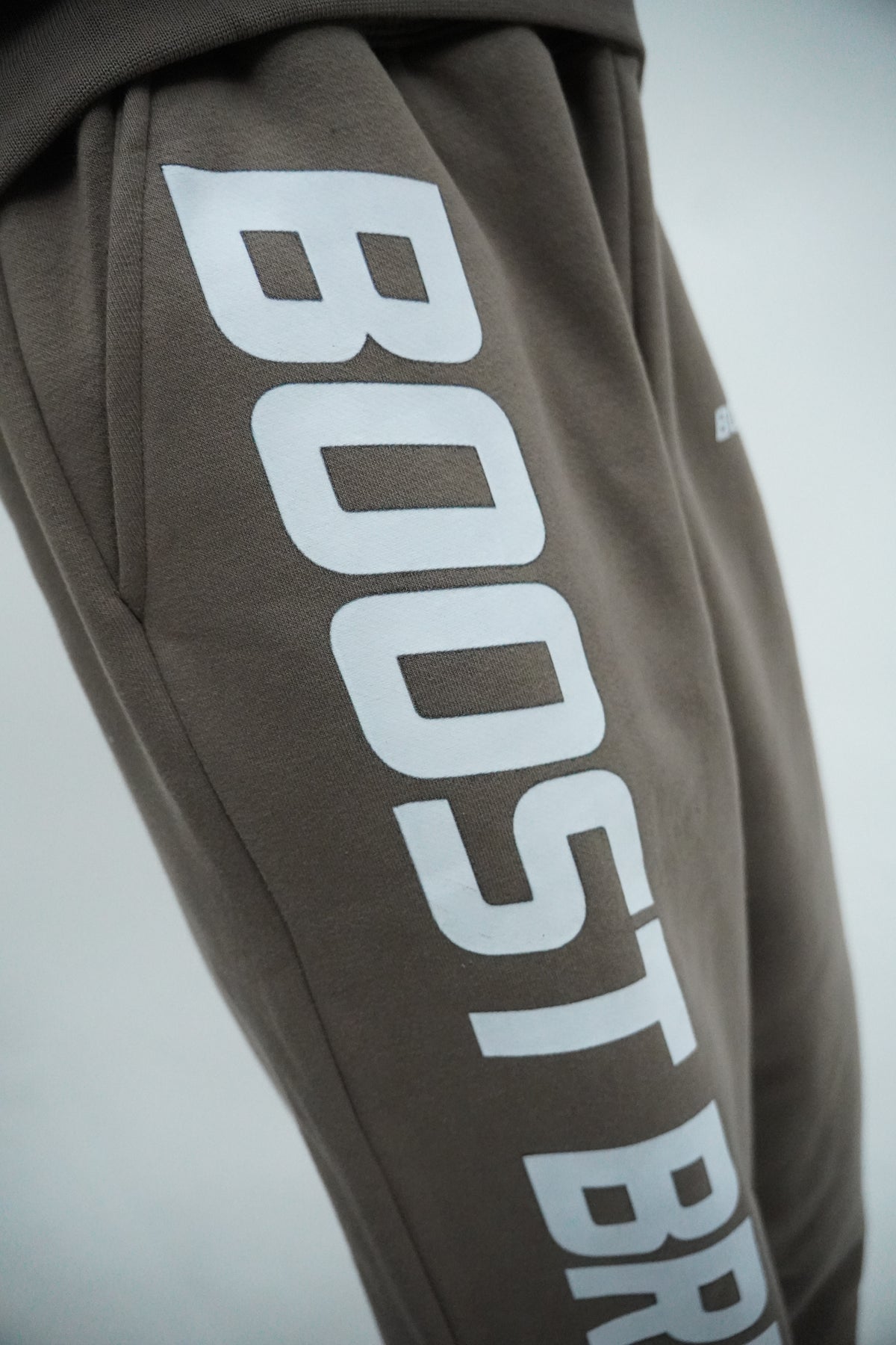 HEAVYWEIGHT SWEATSUITS