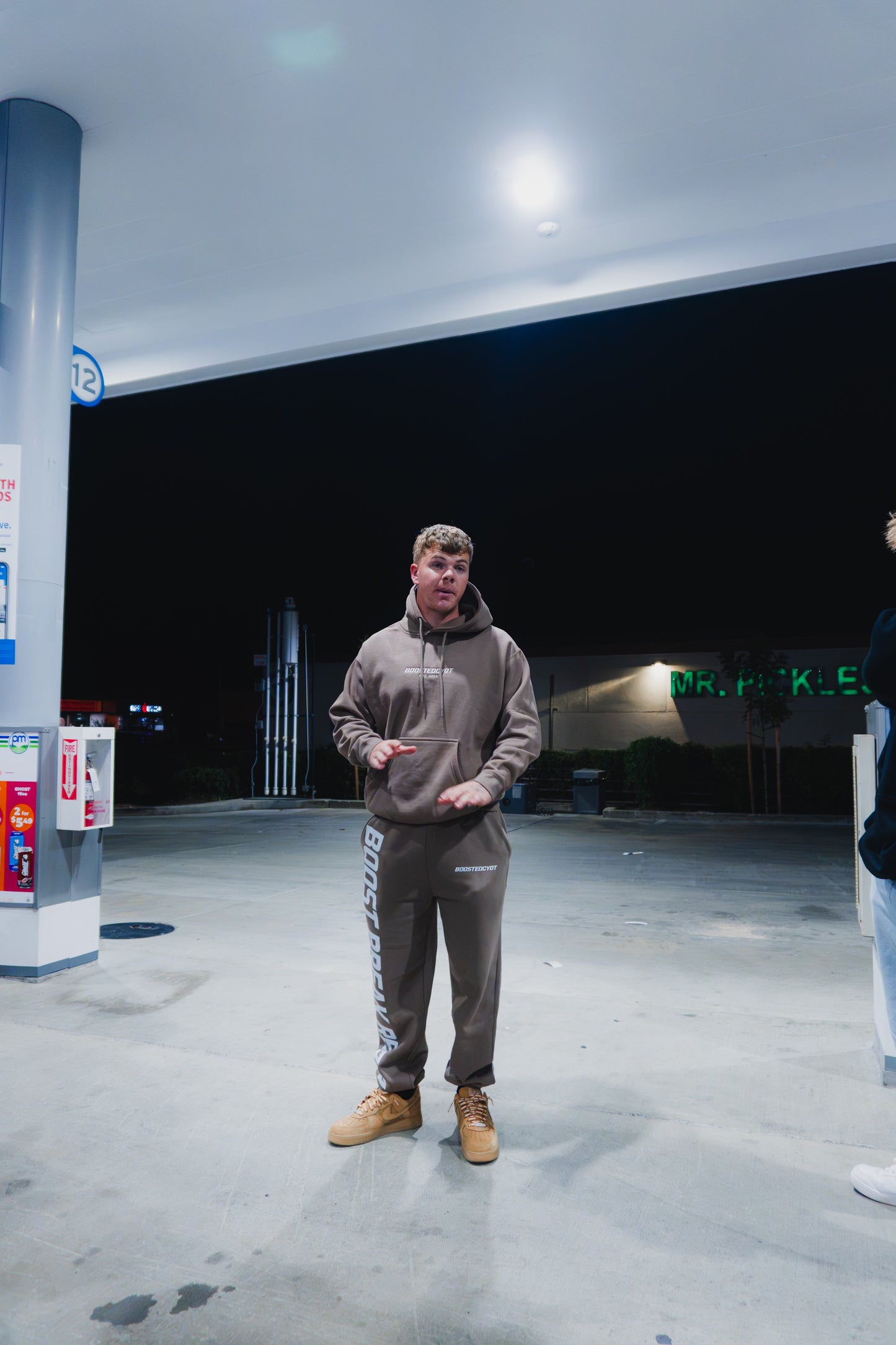 HEAVYWEIGHT SWEATSUITS